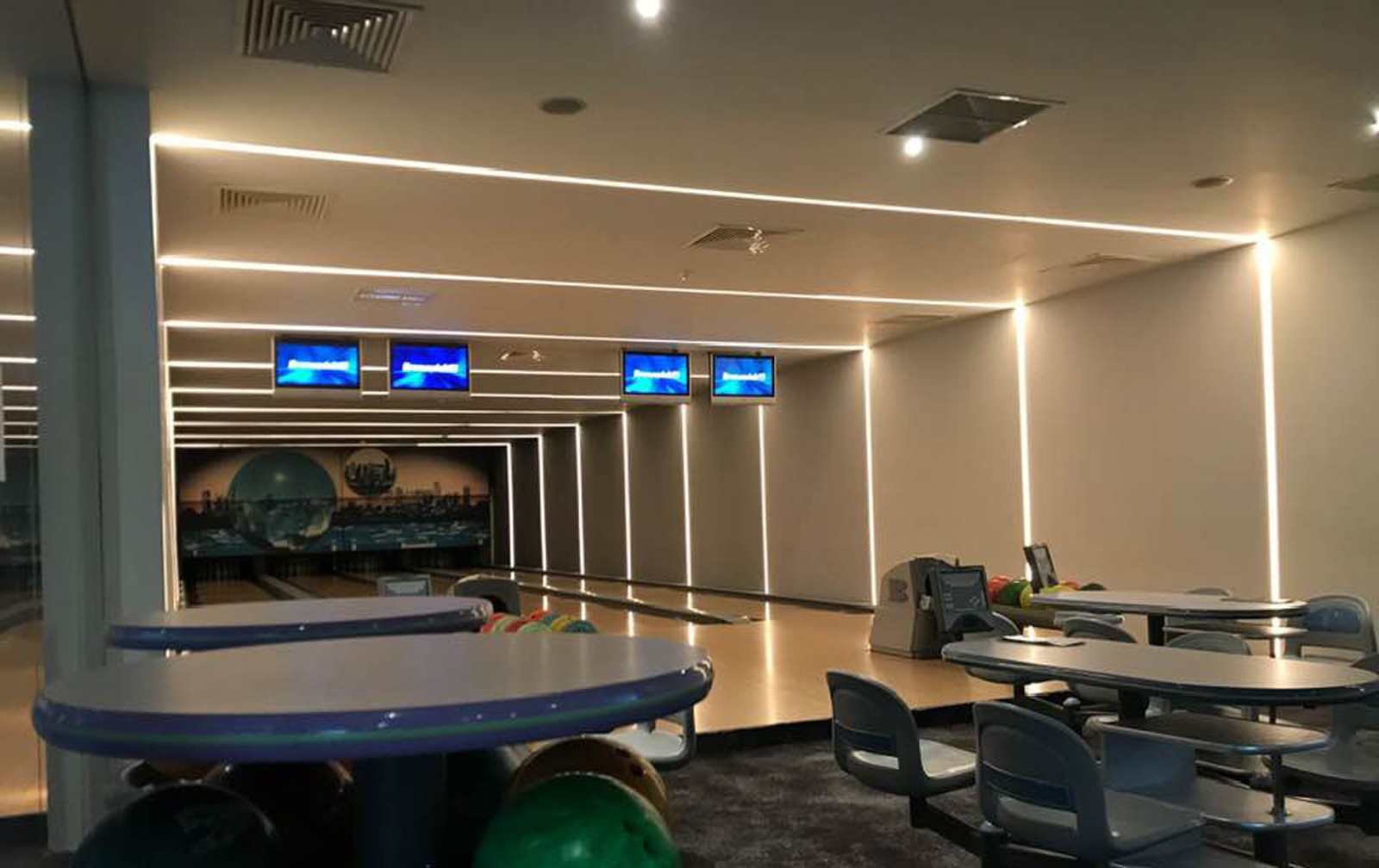 Club Bowling International Sinaia